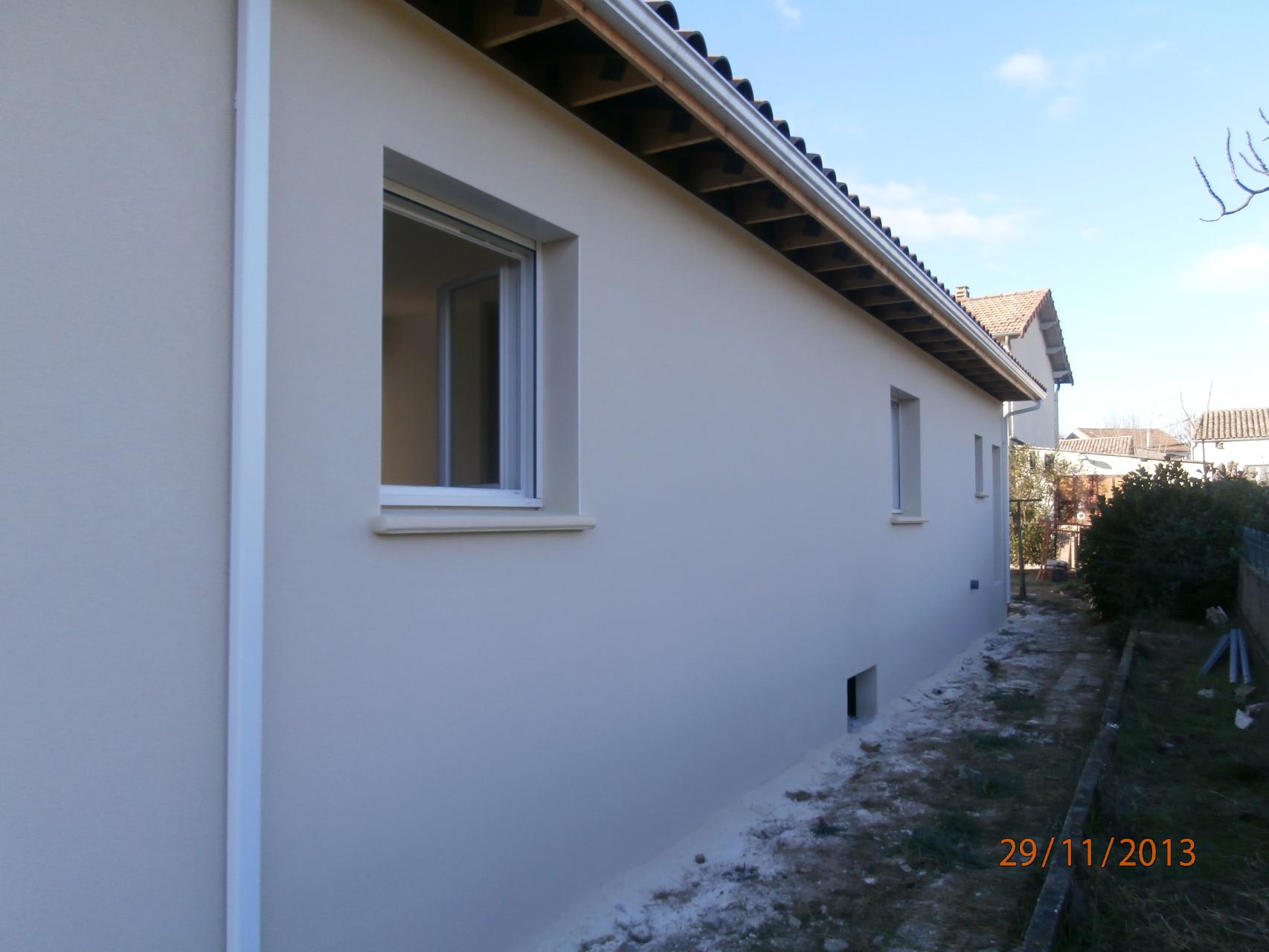 Bâtiment en V de plain pied