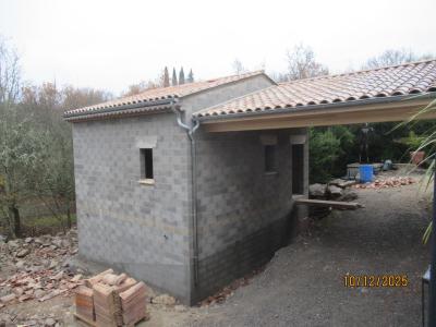 Pose des tuiles et accessoires