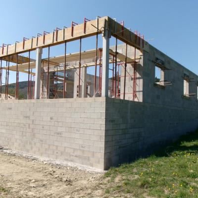 Coulage des linteaux et coffres de volets roulants