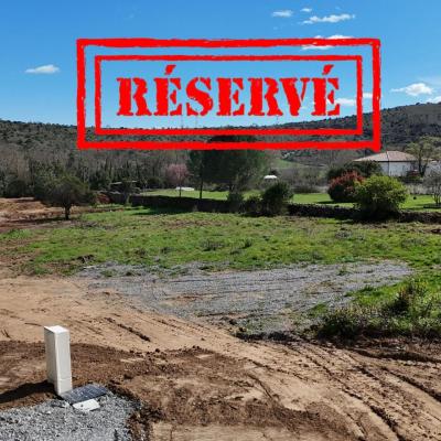 Lot 2 - 74 000€ - 830m²