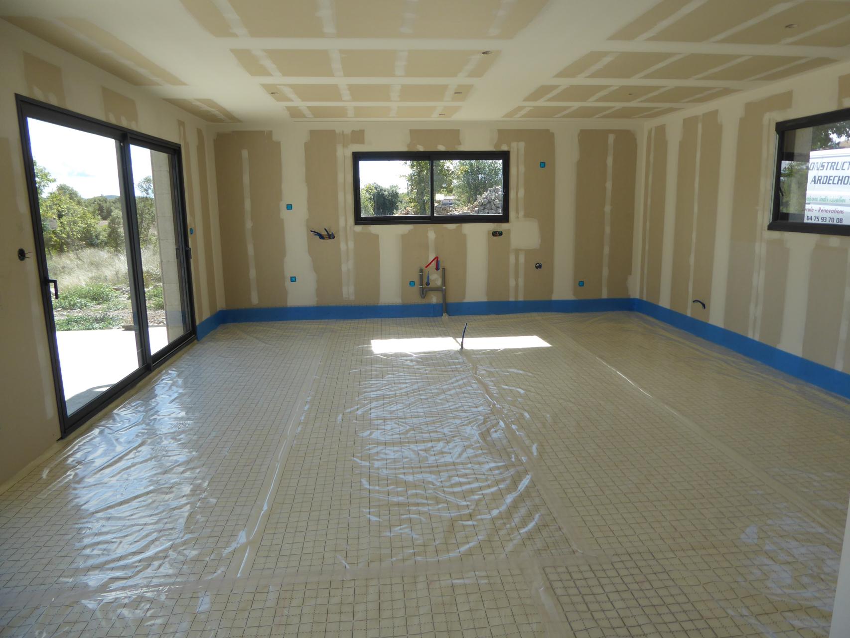 Projection de mousse polyuréthane