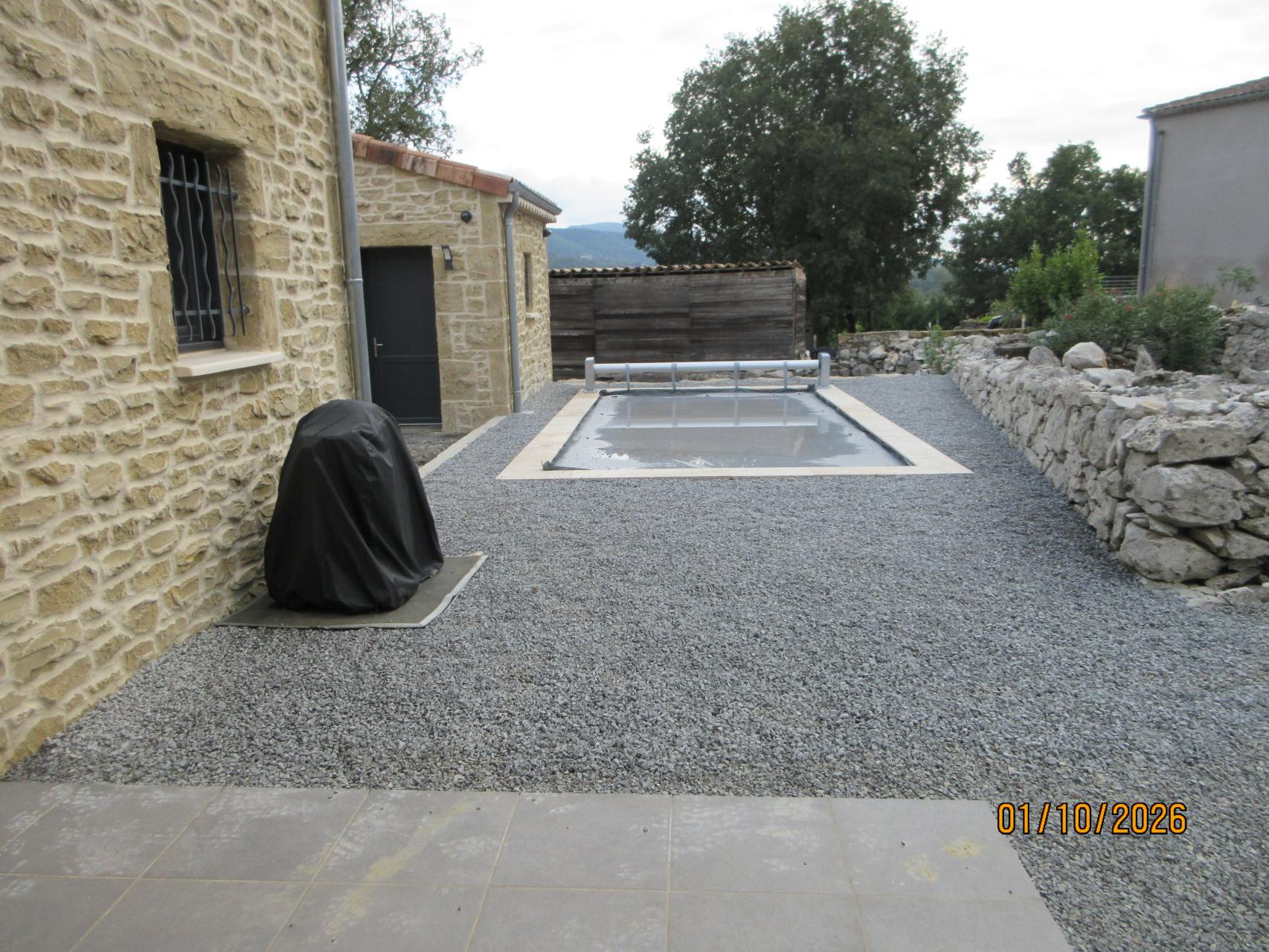 Pose du Rideaux de Piscine