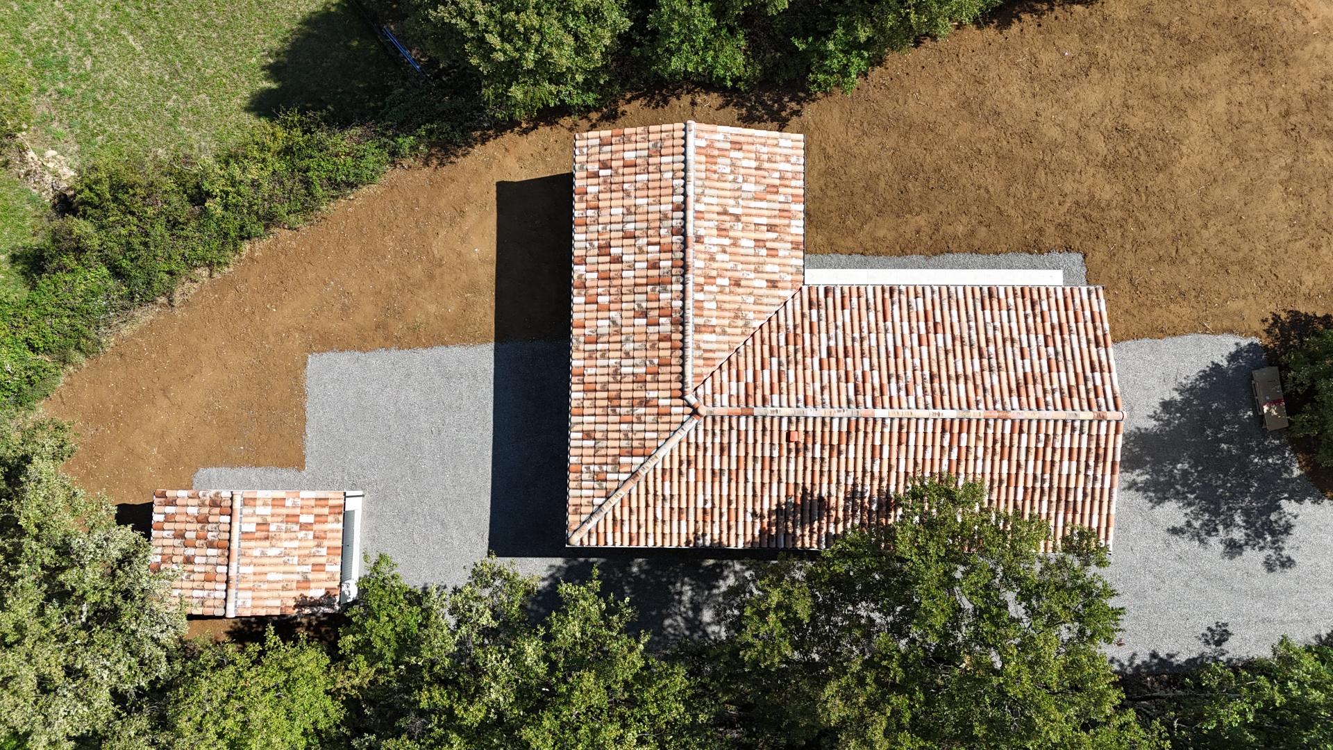 Bâtiment en L de plain pied