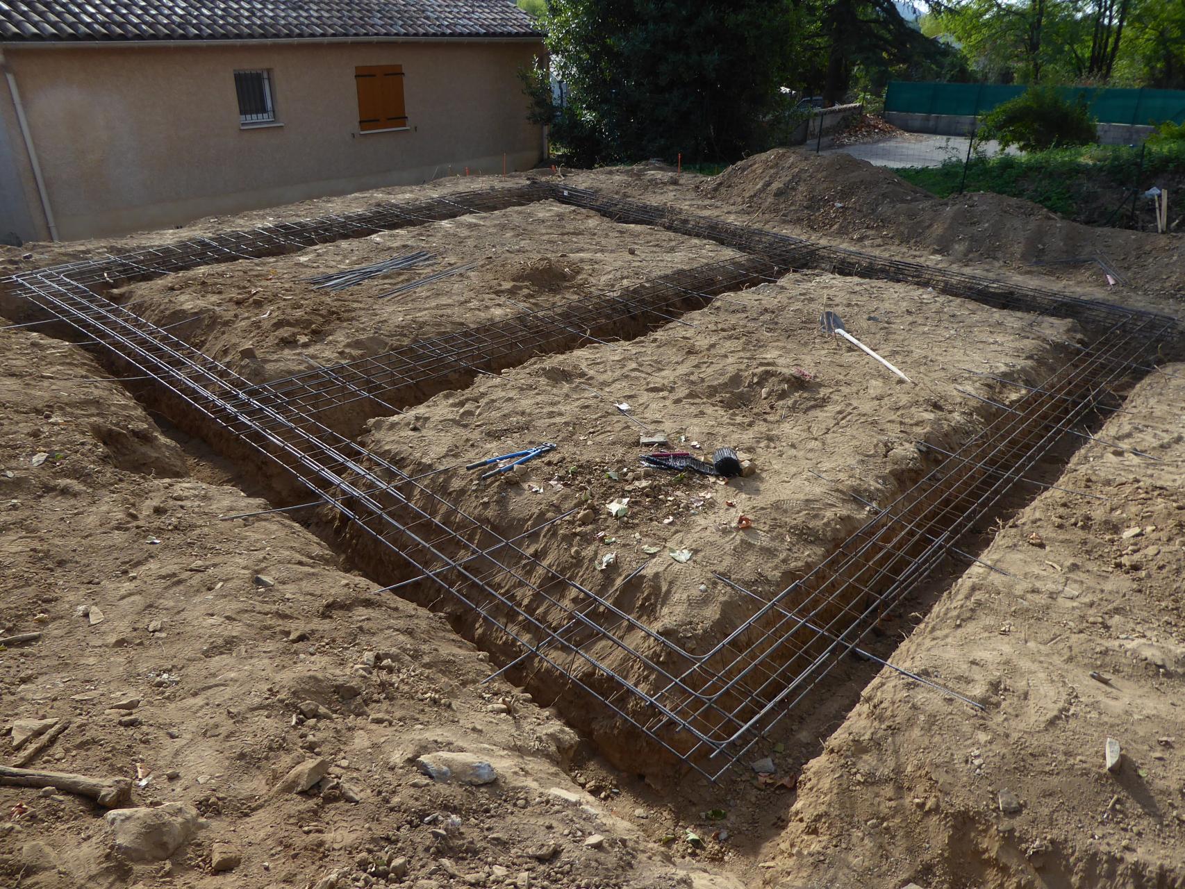 Ouverture des fouilles et ferraillage