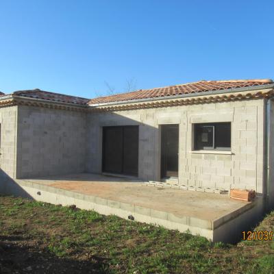 Pose des tuiles et accessoires