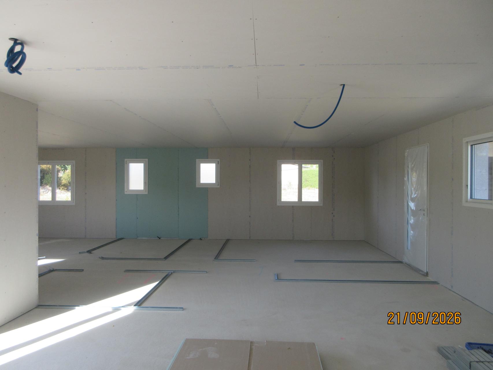 Réalisation du plafond en placo sur fourrures